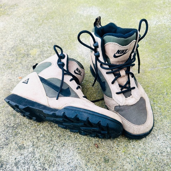 Nike ACG Shoes Vintage Nike Acg Hiking Boots Womens Size 8 9s Poshmark